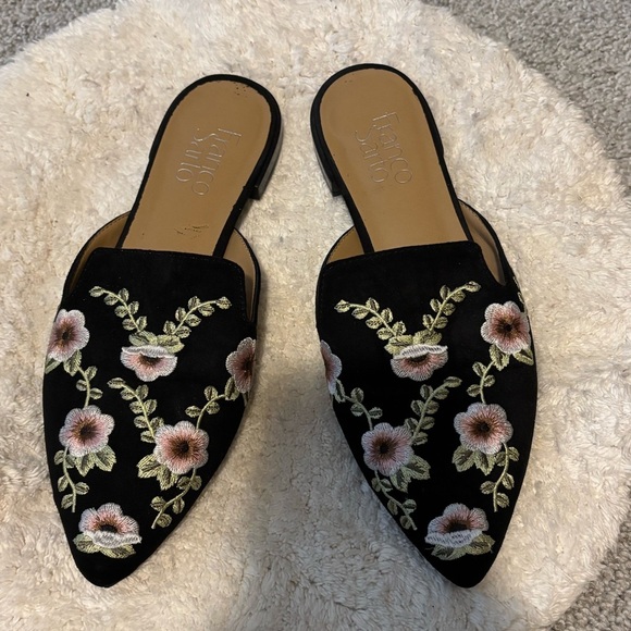 Franco Sarto Shoes - Franco Sarto Pointed ToeBlack Floral Embroidered Mules.